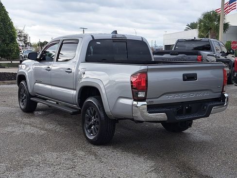 Certified 2020 Toyota Tacoma SR5 image 4