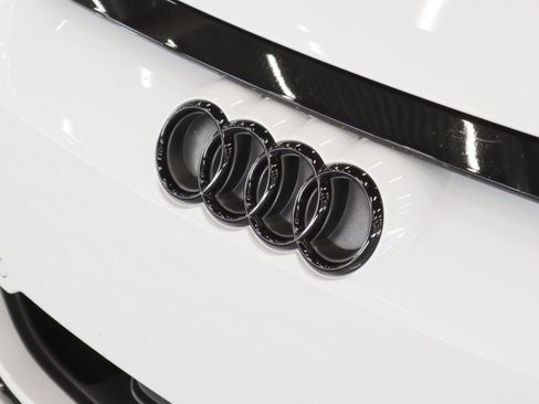Used 2024 Audi RS e-tron GT w/ Carbon Performance Package image 28