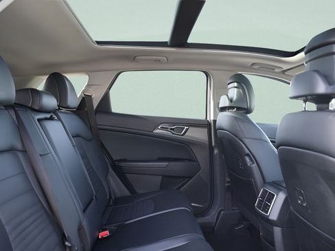 Used 2023 Kia Sportage SX FWD image 16