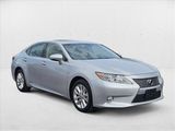 Used 2013 Lexus ES 300h image 3