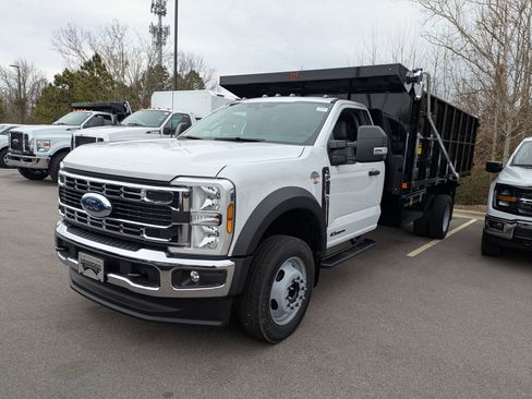 New 2026 Ford F550 2WD Regular Cab Super Duty image 5