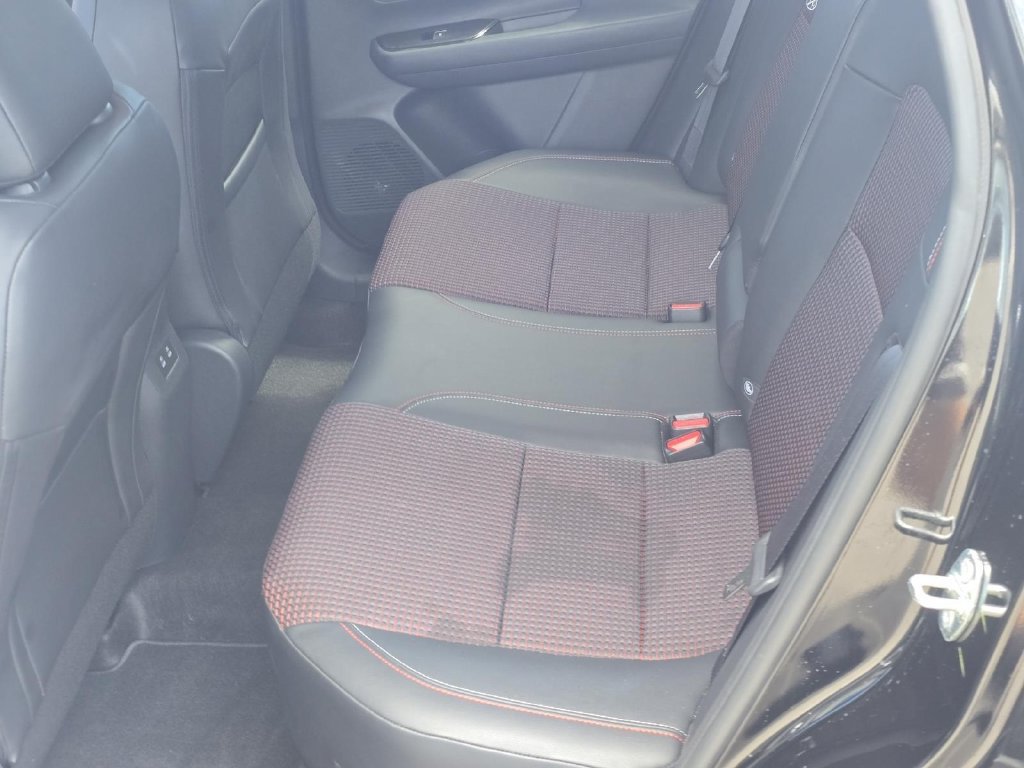 Used 2026 Nissan Kicks SR FWD image 13