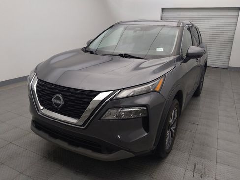 Used 2022 Nissan Rogue SV image 15
