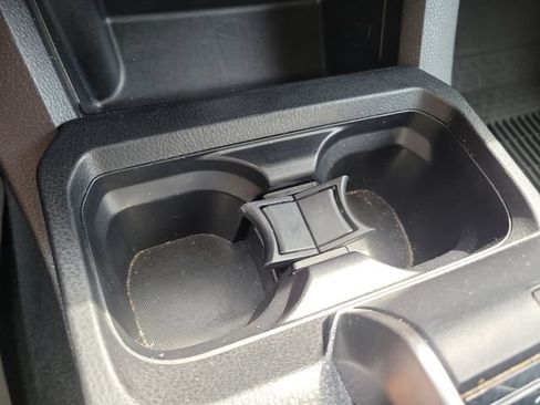 Used 2023 Toyota Tacoma SR5 RWD image 23