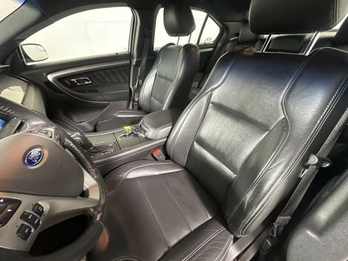 Used 2013 Ford Taurus SEL image 9