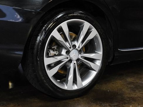 Used 2015 Mercedes-Benz C 300 Sedan image 50