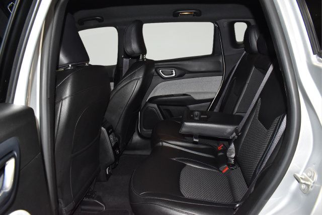 Certified 2024 Jeep Compass Latitude AWD/4WD image 13