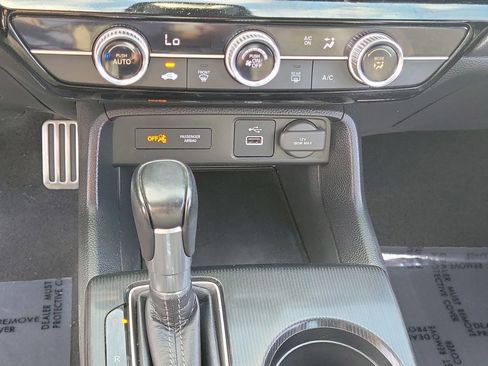 Used 2023 Honda Civic Sport image 22