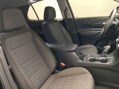 Used 2023 Chevrolet Equinox LT w/ LPO, Floor Liner Package image 21