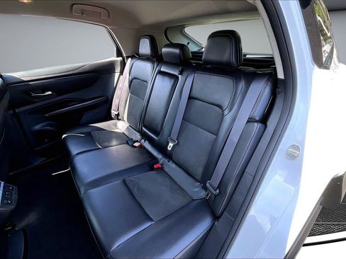 Used 2023 Nissan Ariya AWD image 22