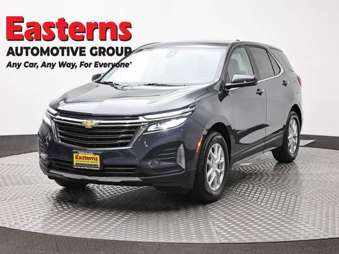 Used 2023 Chevrolet Equinox LT FWD image 1