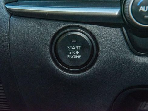 New 2025 MAZDA CX-30 AWD 2.5 S w/ Select Sport Pkg image 29