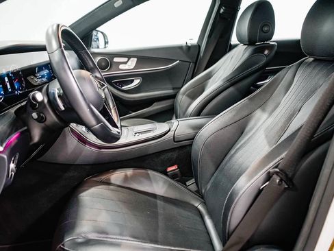 Used 2022 Mercedes-Benz E 350 Sedan image 17