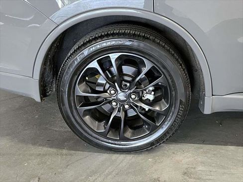 Used 2022 Dodge Durango R/T w/ Blacktop Package image 8