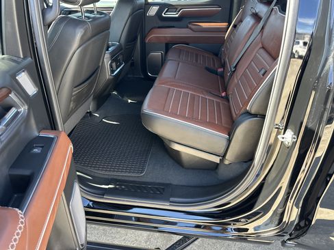 Certified 2025 GMC Sierra 1500 Denali Ultimate AWD/4WD image 22
