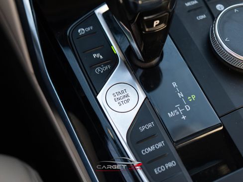 Used 2019 BMW 330i xDrive Sedan w/ Convenience Package image 35