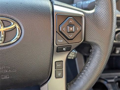 Used 2022 Toyota Tacoma SR5 image 26