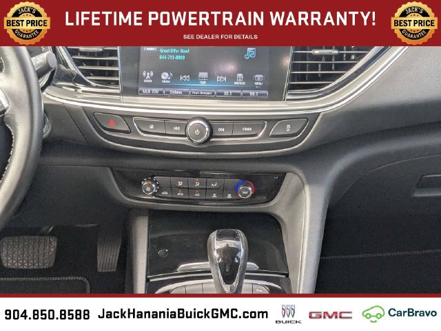 Used 2018 Buick Regal Preferred w/ Sights and Sounds Package AWD/4WD image 18