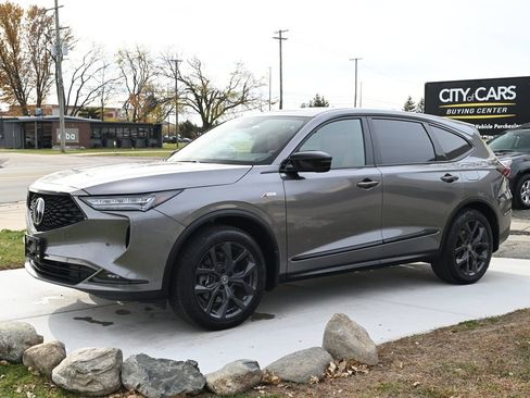 Used 2023 Acura MDX A-Spec image 9
