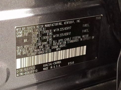 Used 2021 Toyota RAV4 XLE w/ Convenience Package AWD/4WD image 27