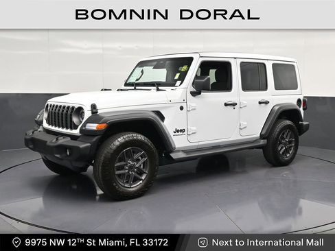 Used 2026 Jeep Wrangler Unlimited Sport AWD/4WD image 1