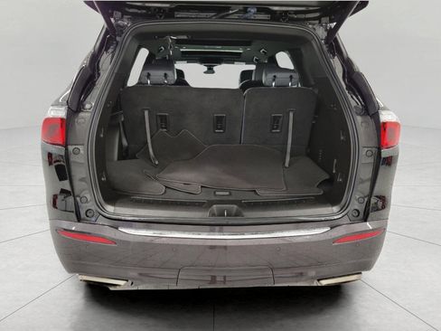 Used 2023 Buick Enclave Essence w/ Experience Buick Package image 15