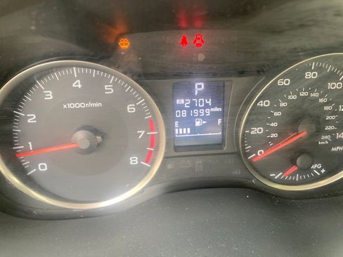 Used 2015 Subaru Crosstrek 2.0i Premium AWD/4WD image 21
