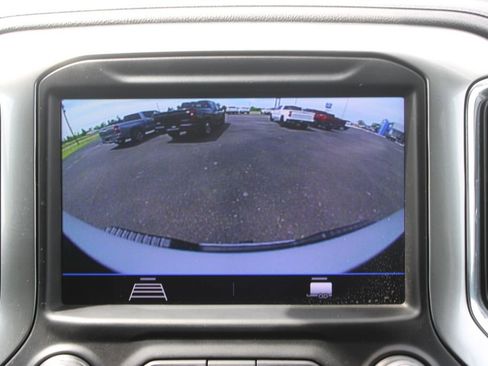 Used 2023 Chevrolet Silverado 2500 LT AWD/4WD image 46