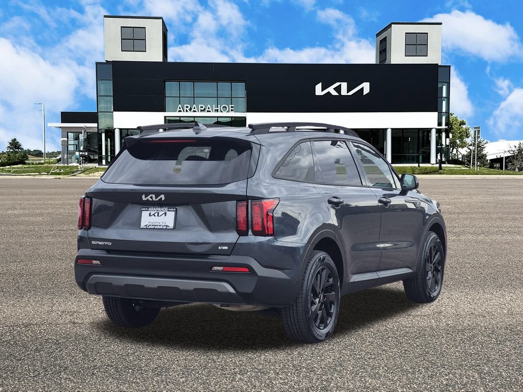 Used 2023 Kia Sorento S AWD/4WD image 5