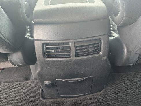 Used 2015 Nissan Armada SV AWD/4WD image 10