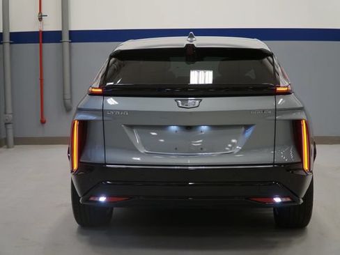 Certified 2024 Cadillac Lyriq Tech w/ Driver Assist Package AWD/4WD image 5