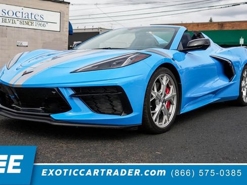 Used 2021 Chevrolet Corvette Stingray Premium Conv w/ Z51 Performance Package RWD image 1