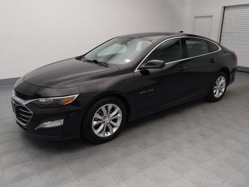 Used 2023 Chevrolet Malibu LT FWD image 2