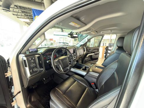 Used 2016 Chevrolet Silverado 2500 LTZ w/ Duramax Plus Package AWD/4WD image 12
