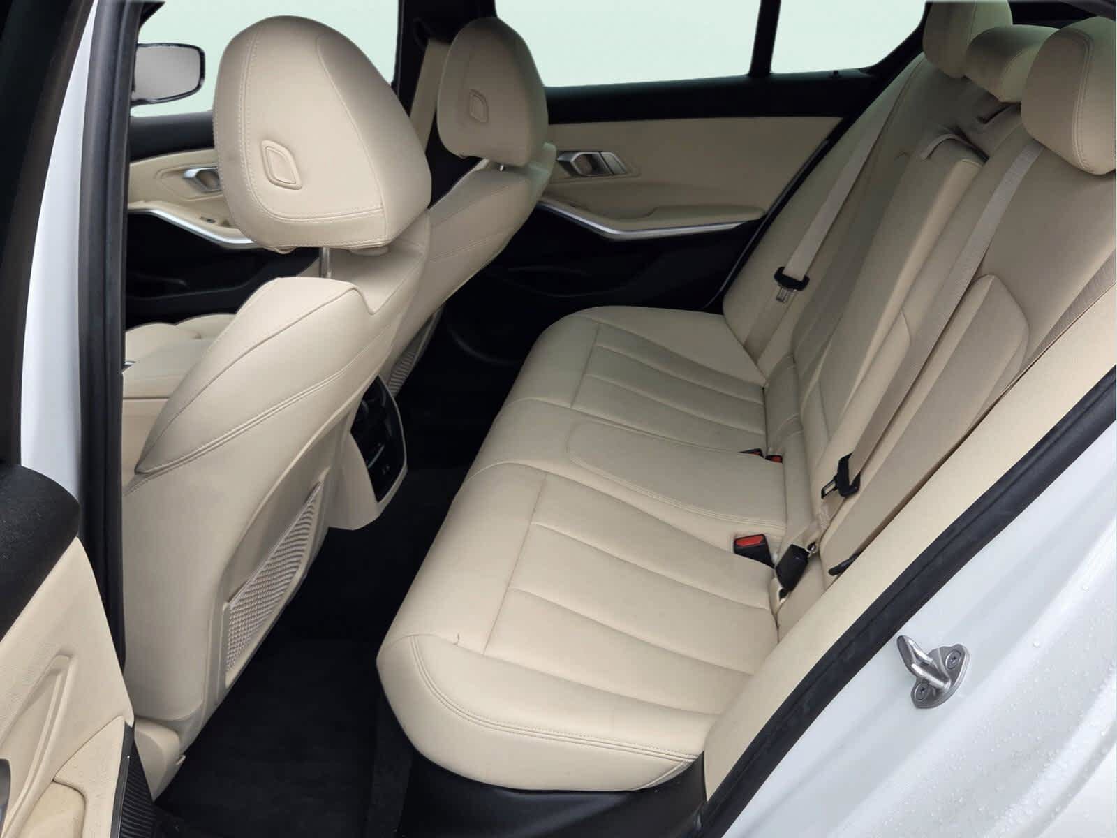 Used 2021 BMW 330e w/ Premium Package RWD image 11