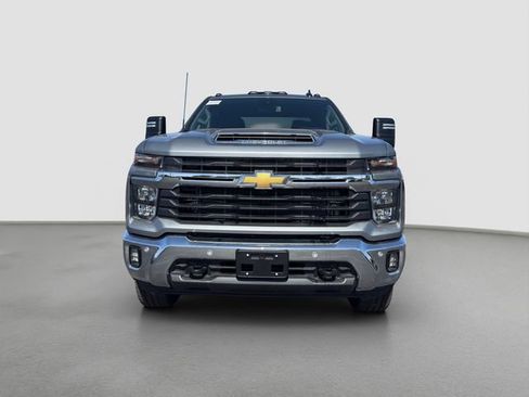 New 2026 Chevrolet Silverado 2500 LT w/ Safety Package AWD/4WD image 2