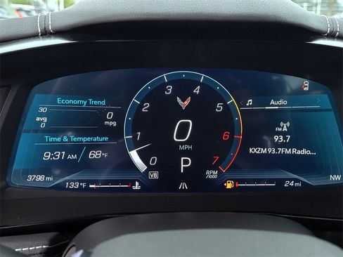 Used 2024 Chevrolet Corvette Stingray image 39