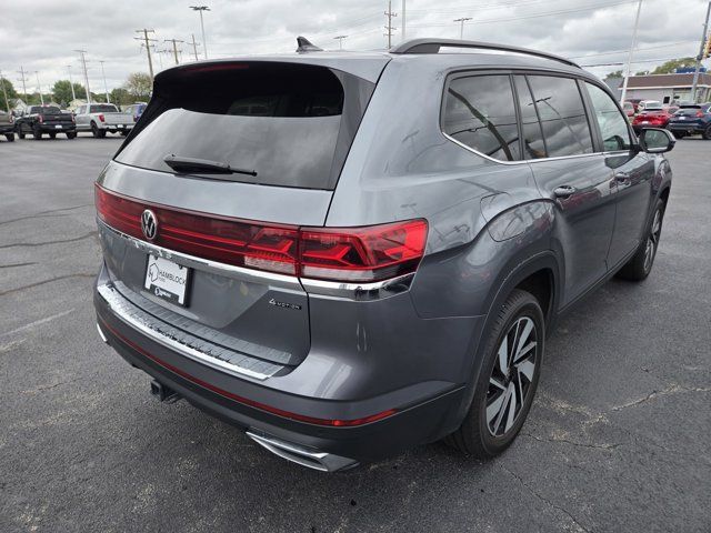 Used 2024 Volkswagen Atlas SE AWD/4WD image 5