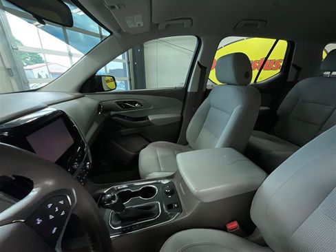 Used 2019 Chevrolet Traverse LT FWD image 12