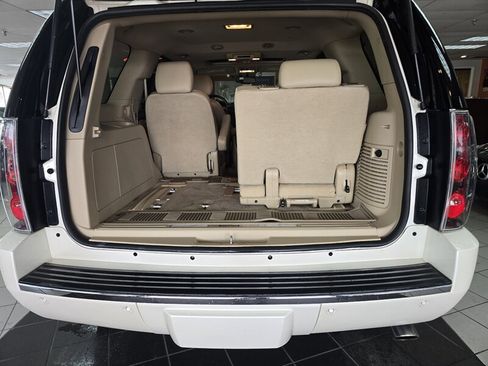 Used 2013 GMC Yukon Denali AWD/4WD image 34