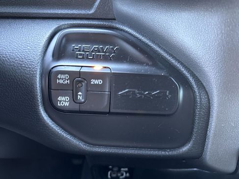 Used 2021 RAM 2500 Big Horn image 24