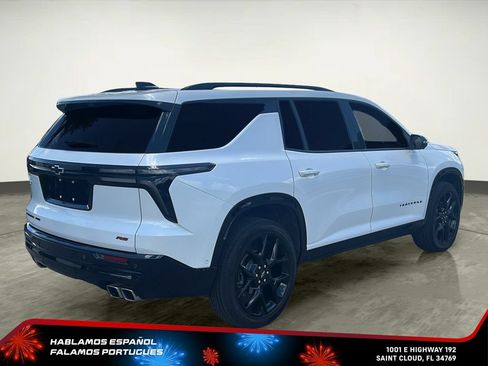 Used 2024 Chevrolet Traverse RS AWD/4WD image 6