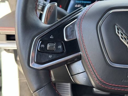 Used 2023 Chevrolet Corvette Stingray Premium Conv w/ Z51 Performance Package RWD image 14