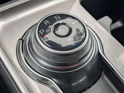 Used 2023 Ford Edge SEL image 18