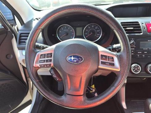 Used 2015 Subaru Forester 2.5i Premium image 5