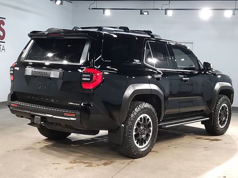 Used 2025 Toyota 4Runner TRD Off-Road image 7