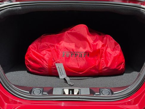 Used 2021 Ferrari Roma RWD image 47