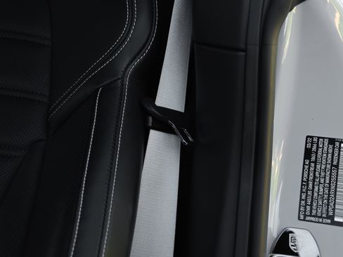 Used 2022 Porsche 911 Turbo S image 43