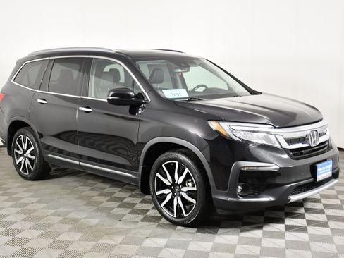 Used 2021 Honda Pilot Touring image 4