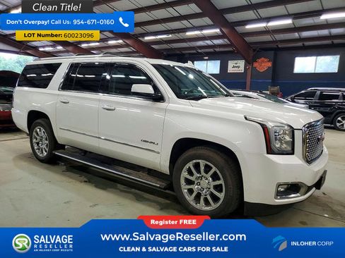 Used 2016 GMC Yukon XL Denali w/ Open Road Package AWD/4WD image 5